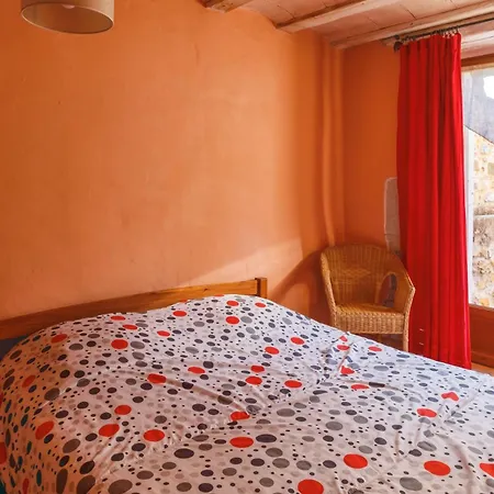 By Villa Fraisse-des-Corbieres
